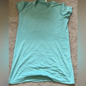 Lululemon Short Sleeve Swiftly Tech shirt